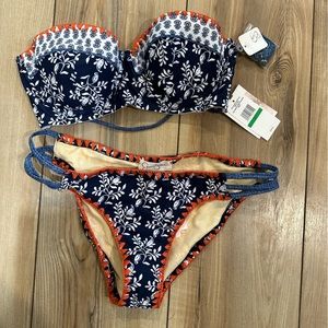 Size L JESSICA SIMPSON NWT swimsuit